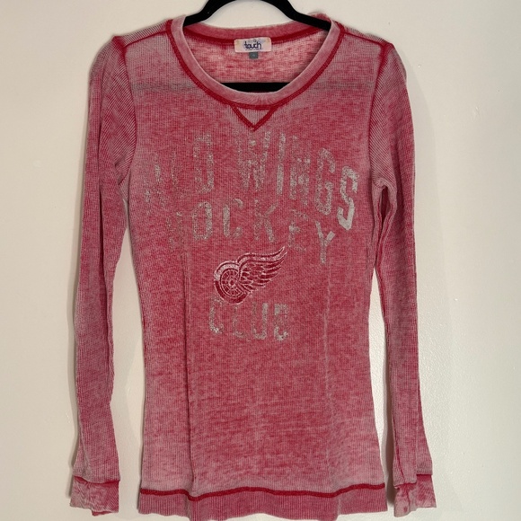Cute Detroit Red Wings Long Sleeve Tee - Picture 1 of 3